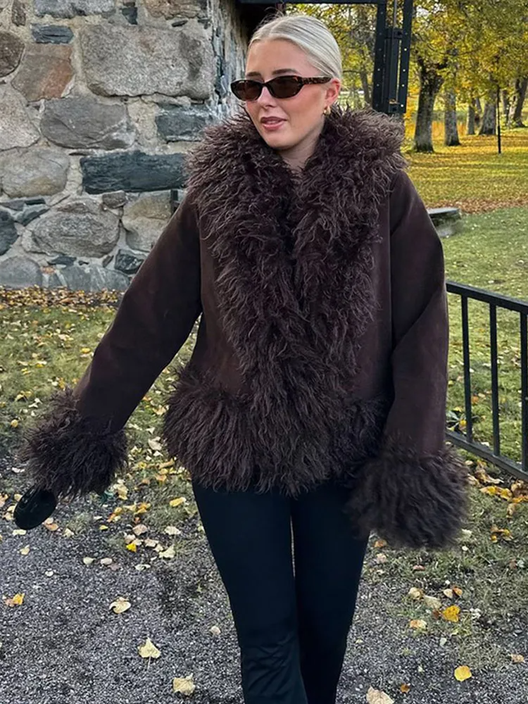 Vintage Faux Fur Coat Patchwork Brown Fringed Coats Women's Niche Design Casual Short Top Elegant Female Overcoat Winter New