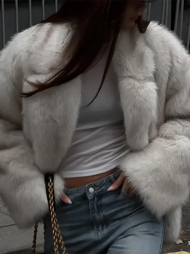 2024 Winter New Fashion Brown Fluffy Fur Coat Women Luxury Big Fur Collar Faux Fox Fur Jacket Female High Street Warm Outwear